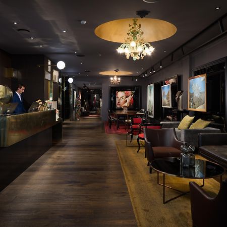 คิวที เวลลิงตัน อพาร์ตเมนต์ Hotel ภายนอก รูปภาพ The lobby of the hotel