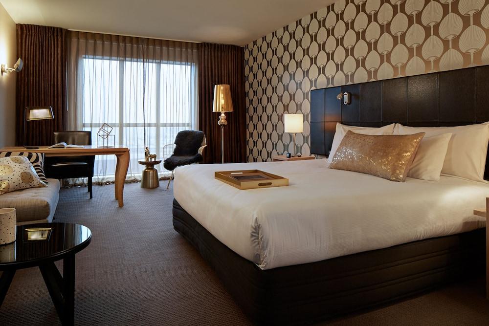 คิวที เวลลิงตัน อพาร์ตเมนต์ Hotel ภายนอก รูปภาพ A room at the Hotel du Vin & Bistro, Birmingham