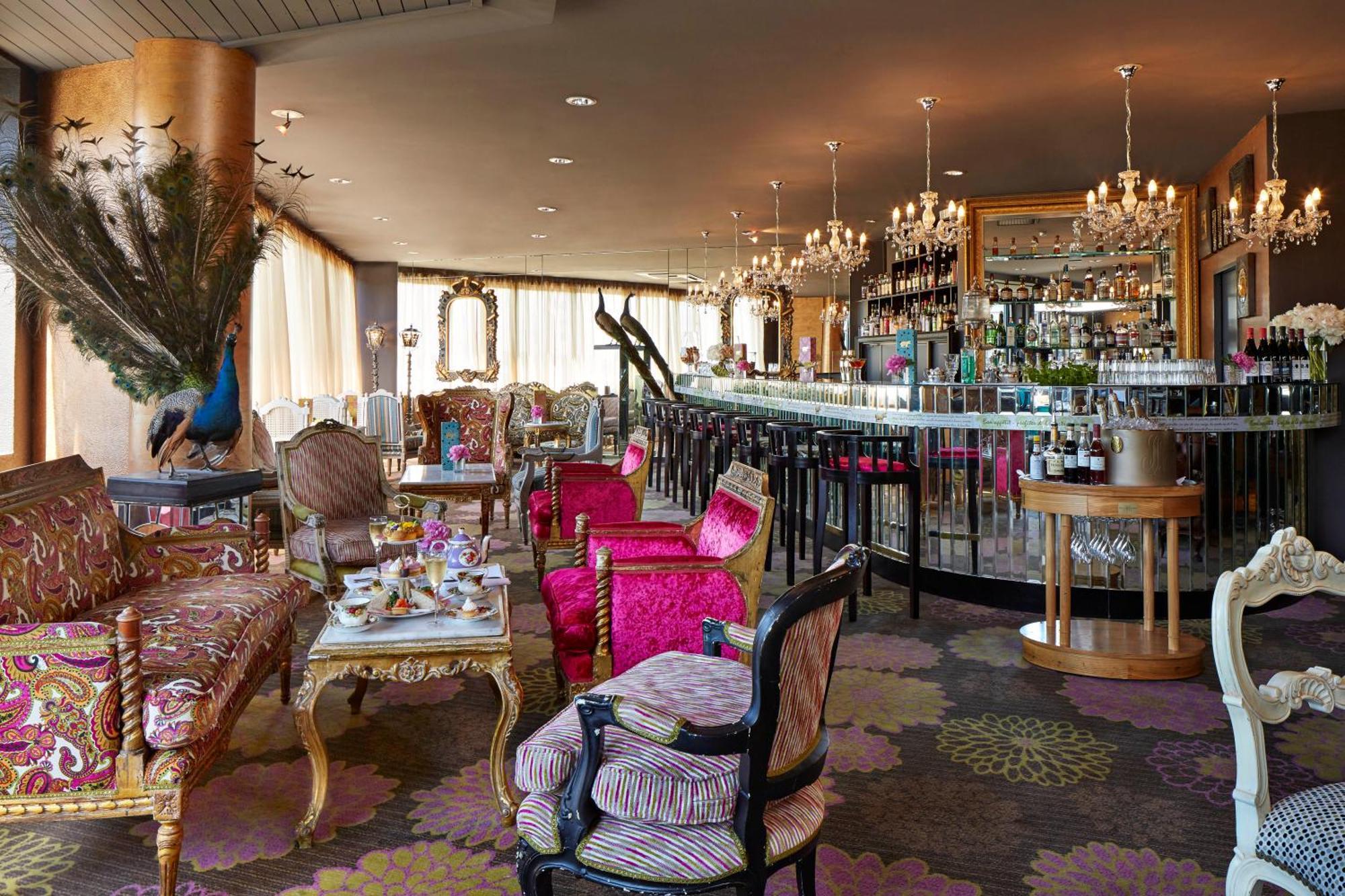 คิวที เวลลิงตัน อพาร์ตเมนต์ Hotel ภายนอก รูปภาพ The bar at the 101 Club